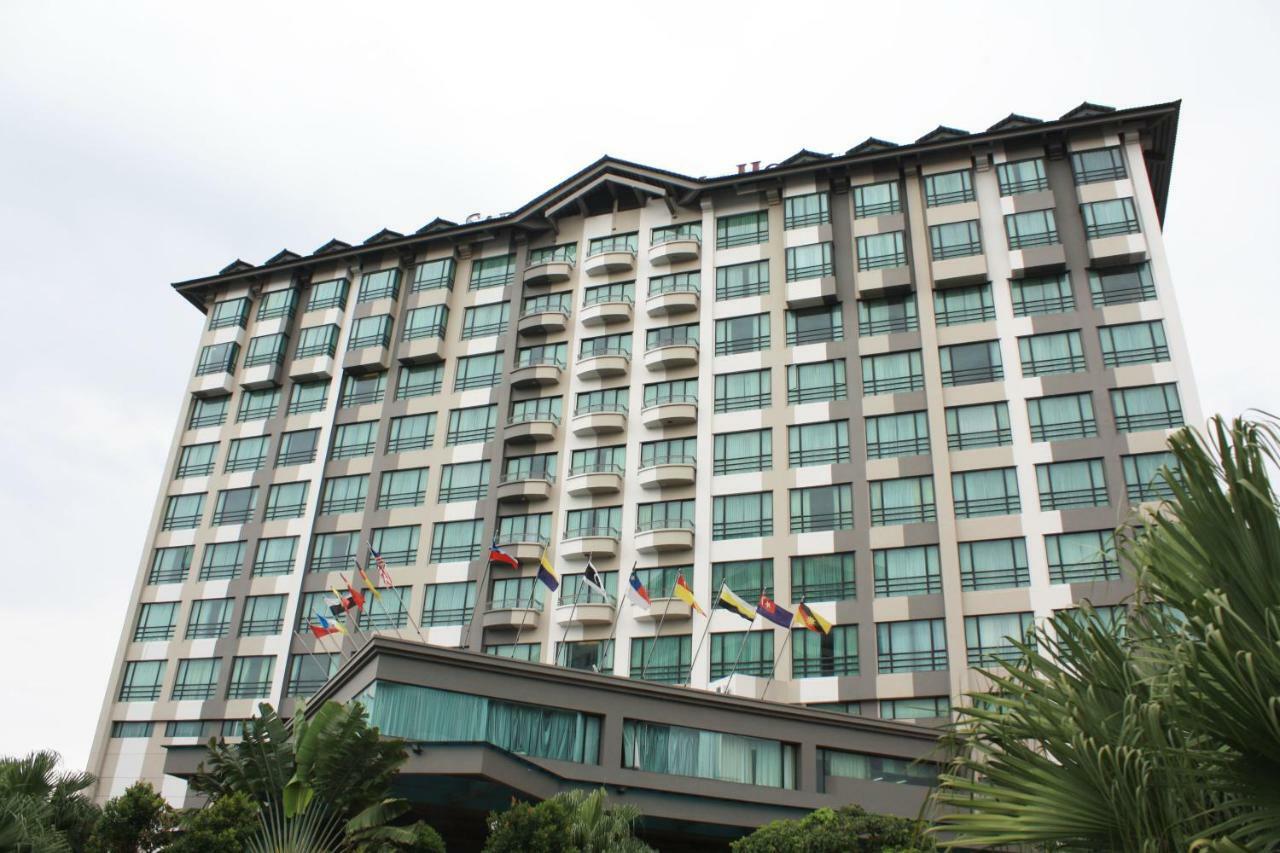 Sabah Oriental Hotel Kota Kinabalu Buitenkant foto