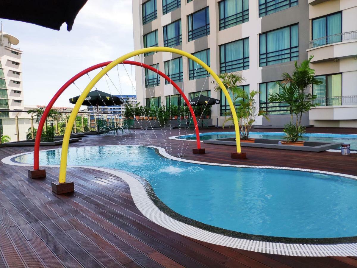 Sabah Oriental Hotel Kota Kinabalu Buitenkant foto