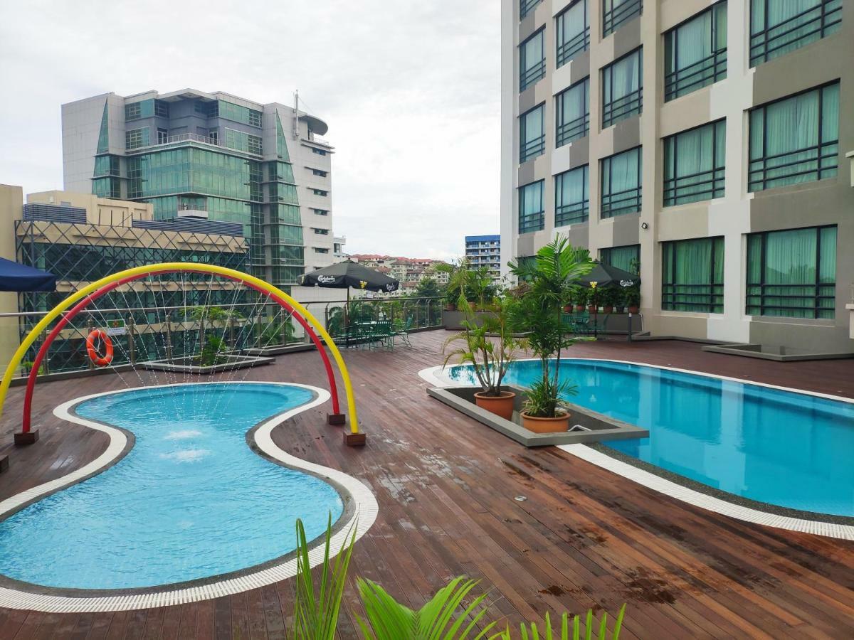Sabah Oriental Hotel Kota Kinabalu Buitenkant foto
