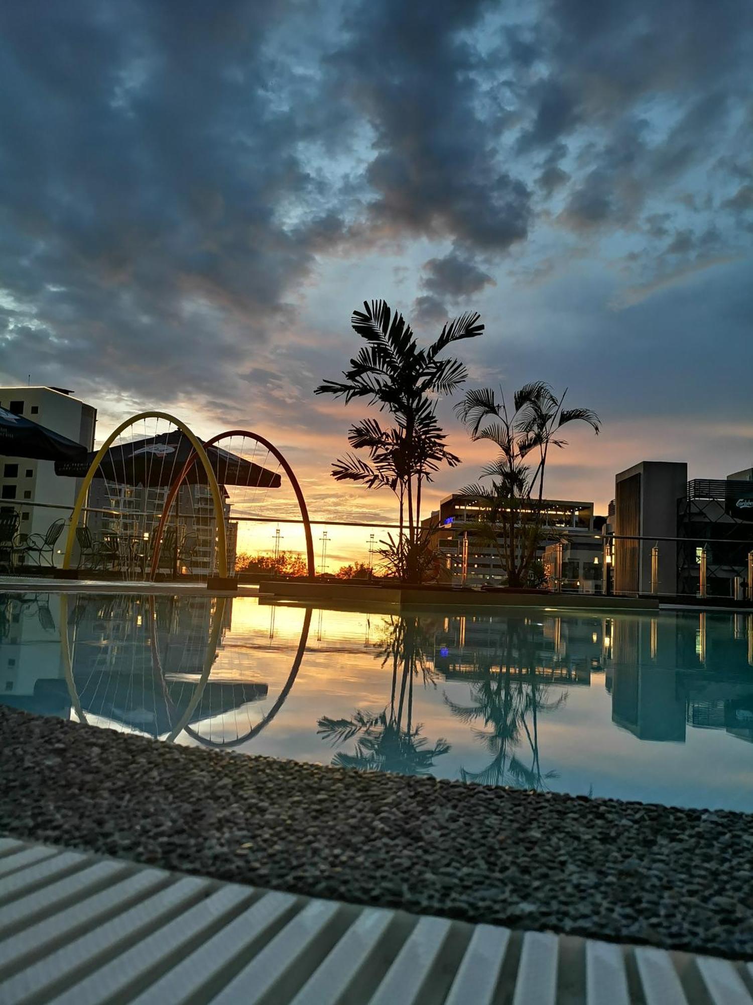 Sabah Oriental Hotel Kota Kinabalu Buitenkant foto